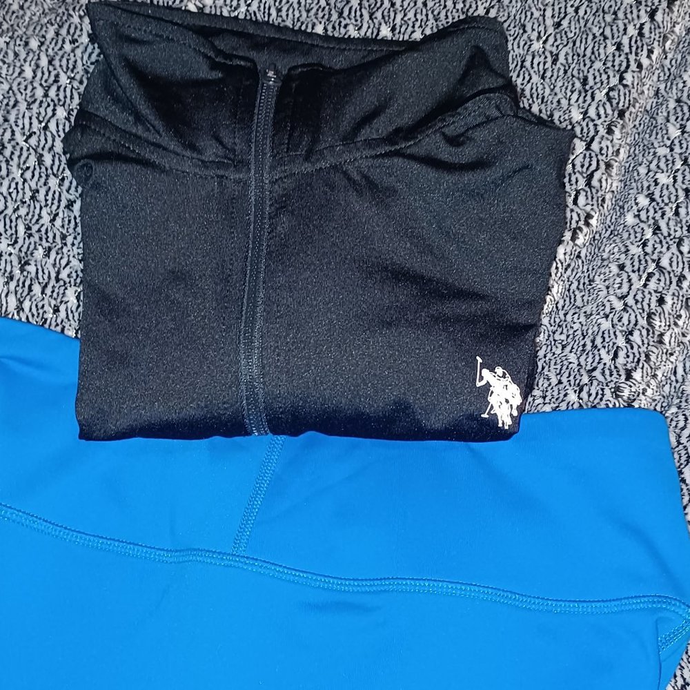 Athletic outfit, 90degree by reflex legging  & USS Polo top